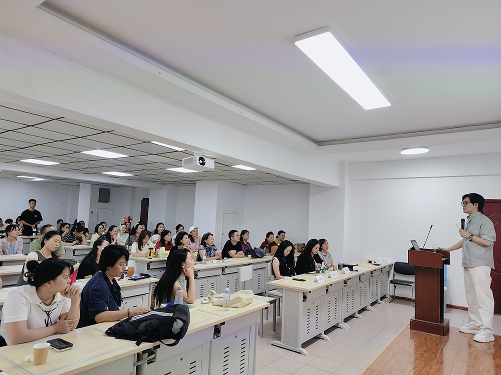 四川想学心理咨询师，认准四川盟略心理学习中心