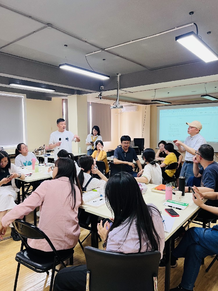 成都学习心理咨询师，培训机构该怎么选？认准四川盟略就对了